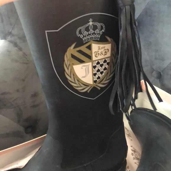 Juicy Couture Rainboots - Picture 2 of 4